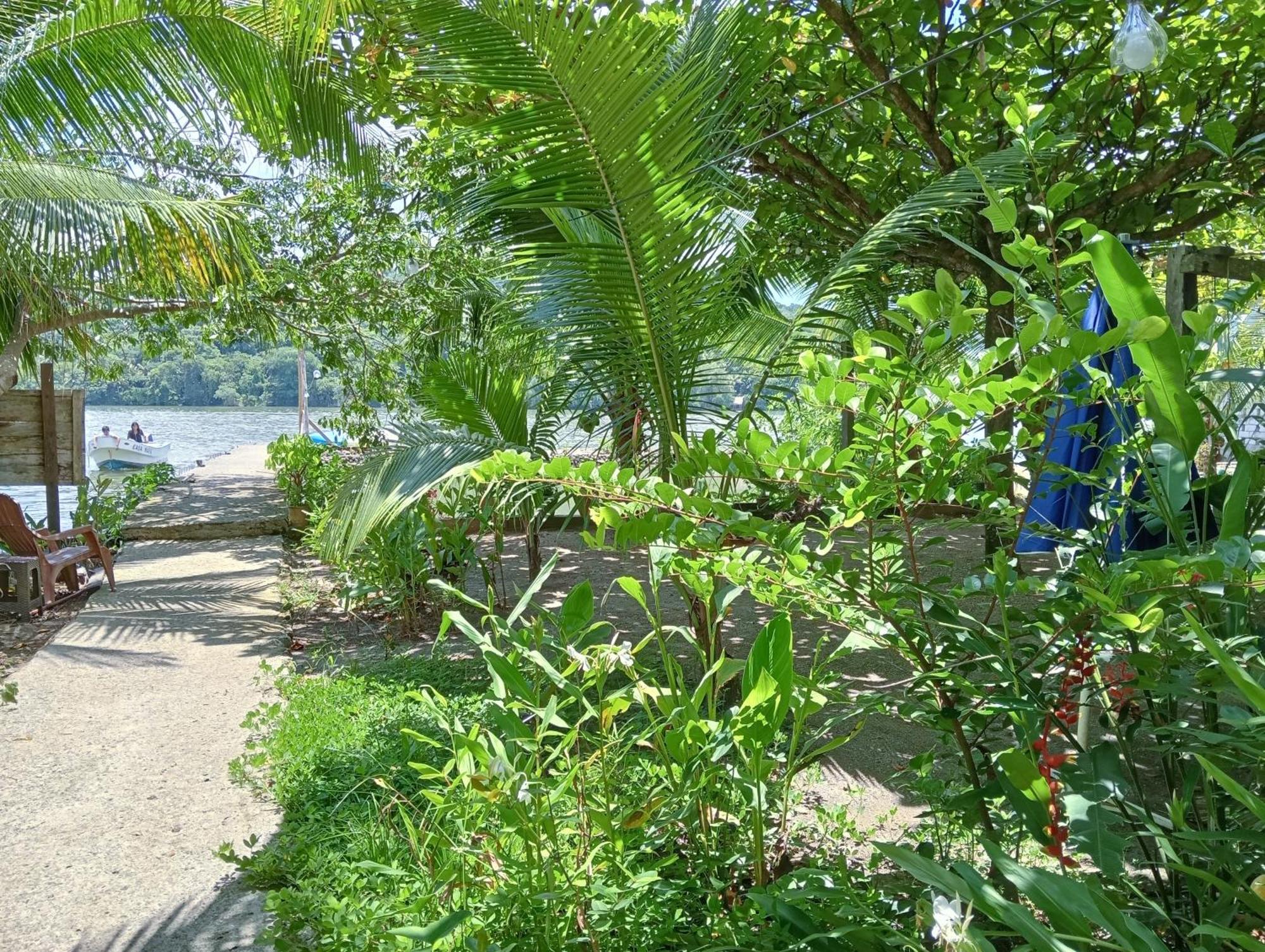 Casa Maya Livingston Exterior photo